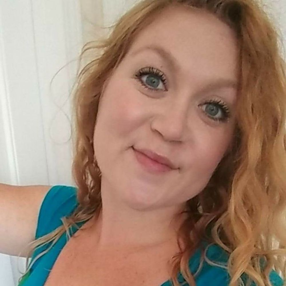 Meet your Posher, Alexandra